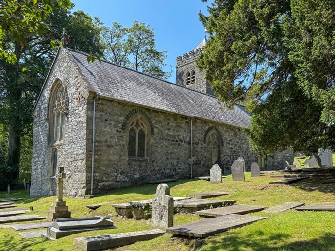 St Pedrog, Llanbedrog